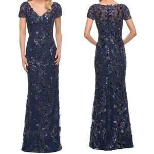 NWOT ▶️ La Femme ◀️ 30375 Beaded Column Gown Navy Blue